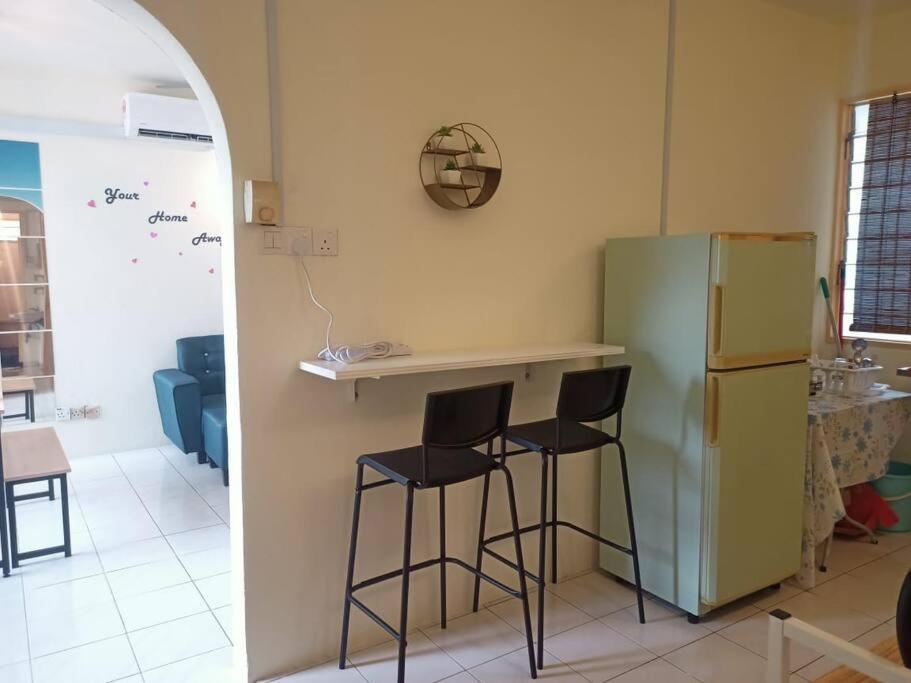 Fuji Home Bayan Lepas Exteriör bild